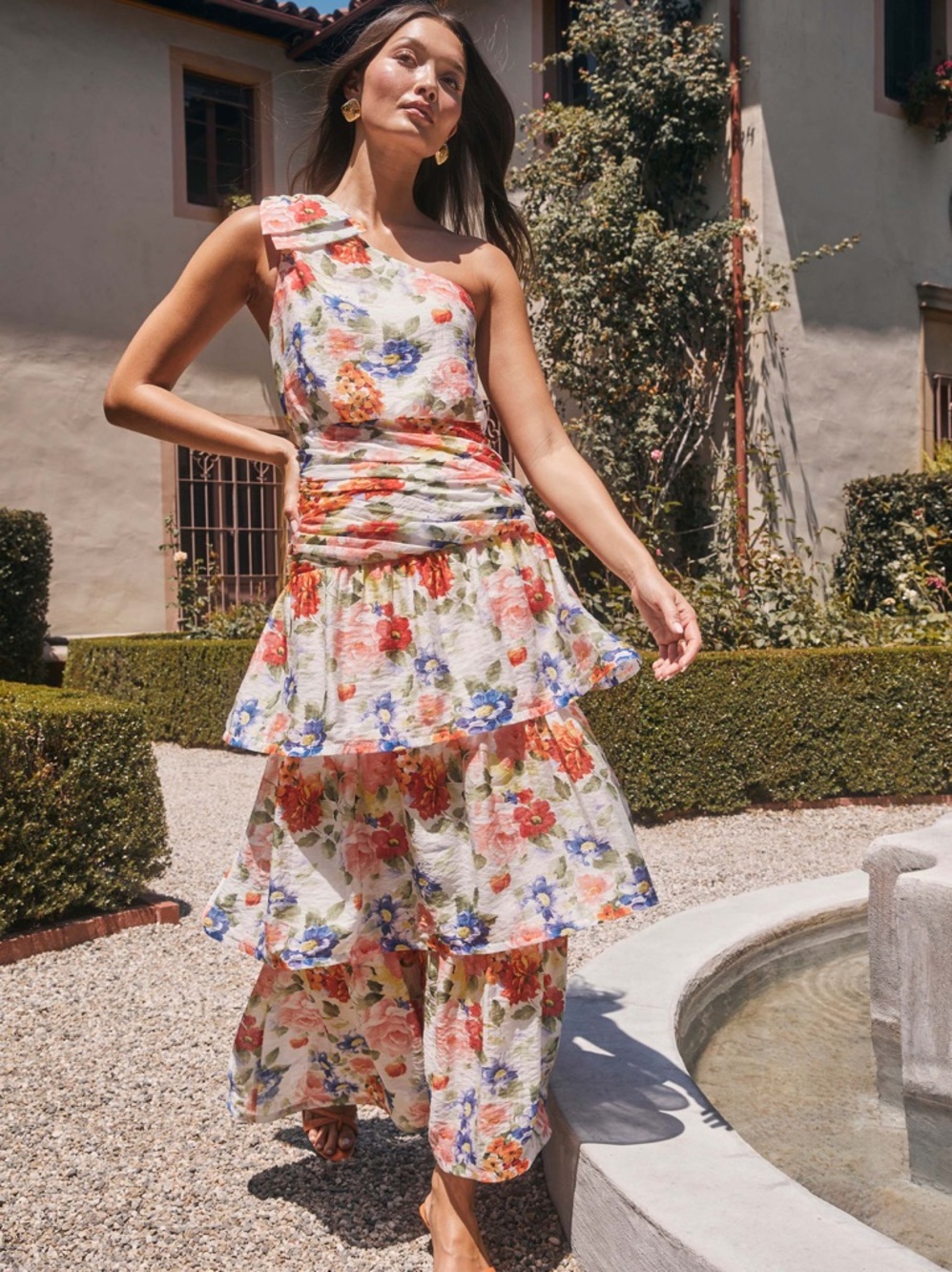 ASTR the Label Natali One-Shoulder Floral Print Tiered Maxi Dress Size S NWT